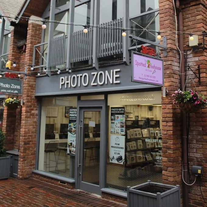 Stratford-Upon-Avon Store storefront